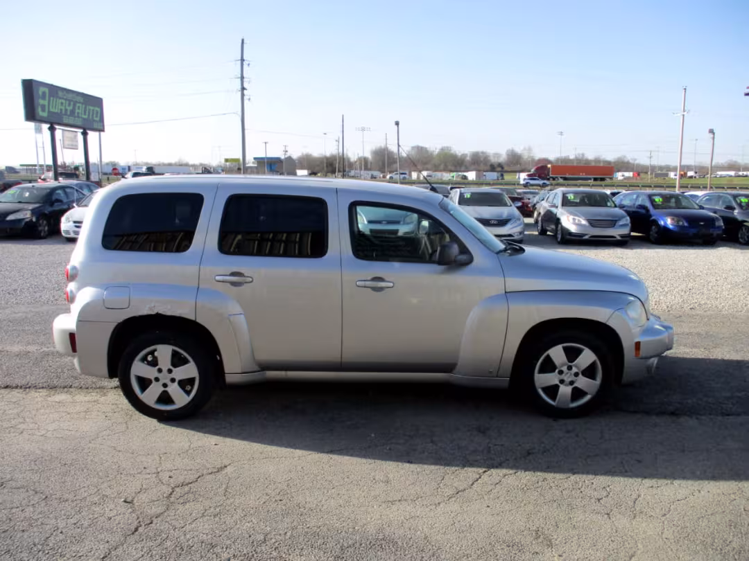 2007 Chevrolet HHR - 3GNDA13D57S529487 - Image #4