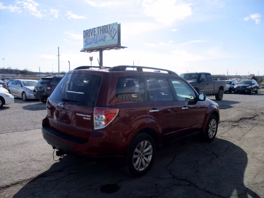 2013 Subaru Forester - JF2SHADC2DH401733 - Image #5