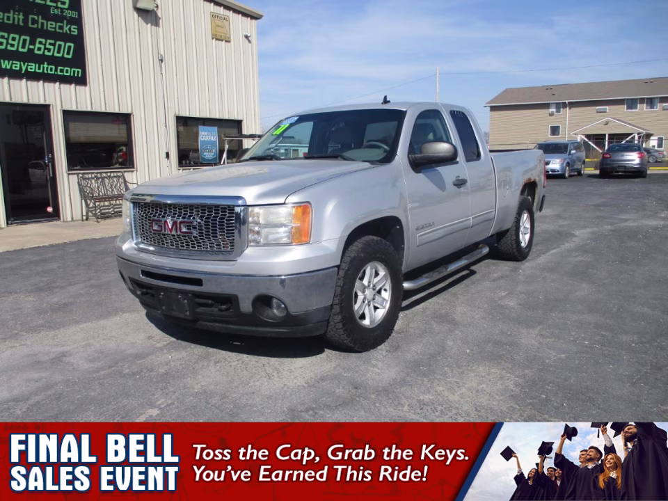 2011 GMC Sierra 4WD Extended Cab SLE MWB's photo