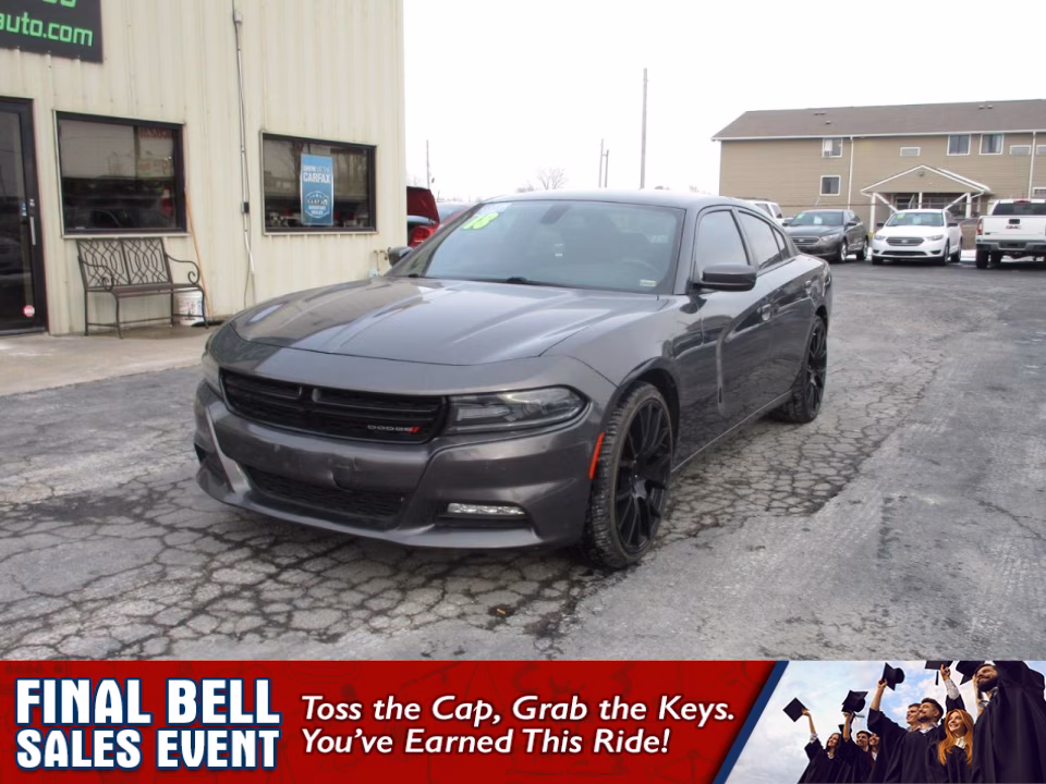 2018 Dodge Charger SXT Plus's photo