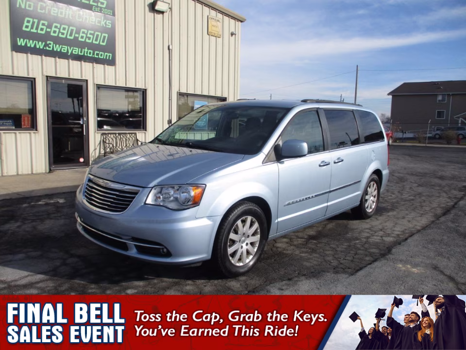 2016 Chrysler Town & Country Touring