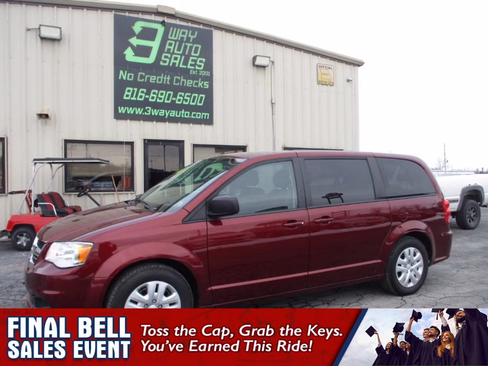2018 Dodge Grand Caravan SE's photo