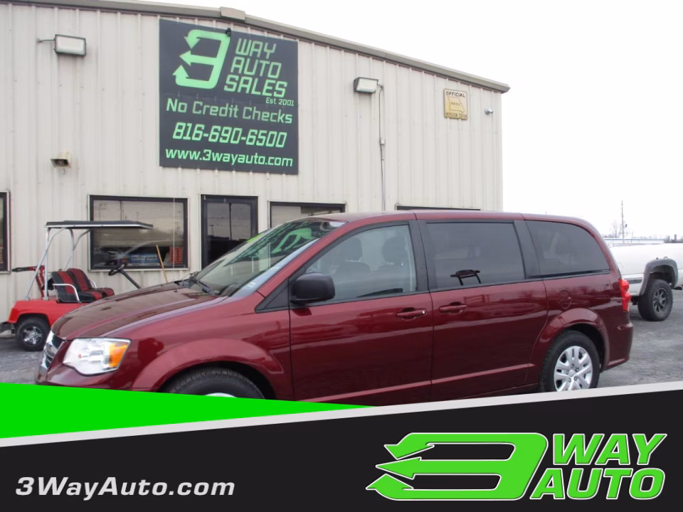2018 Dodge Grand Caravan SE's photo