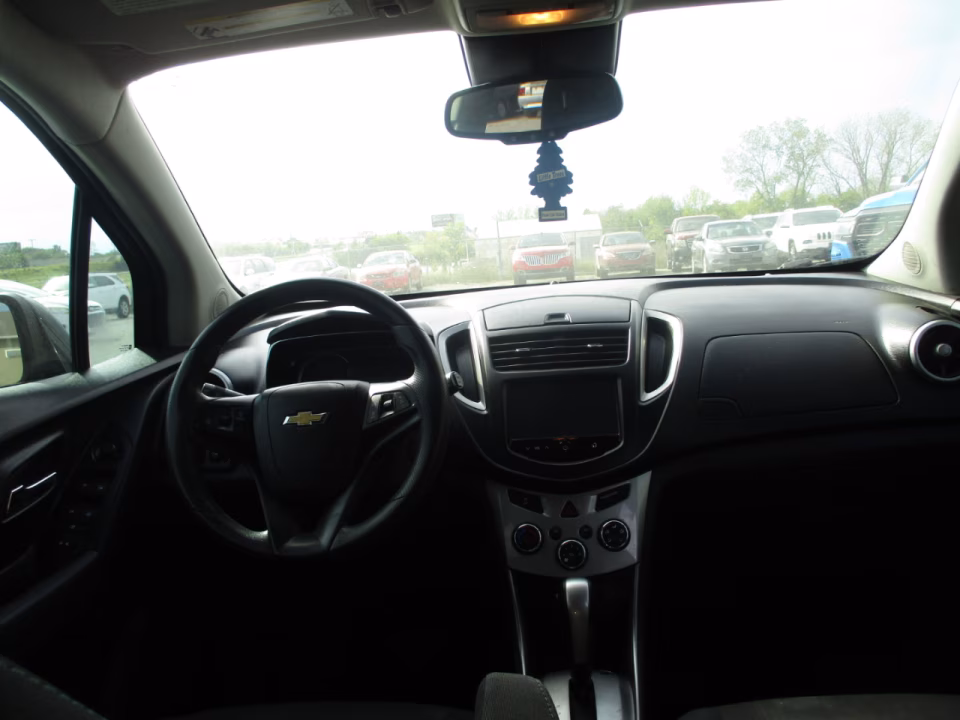 2015 Chevrolet Trax LT - Photo 12