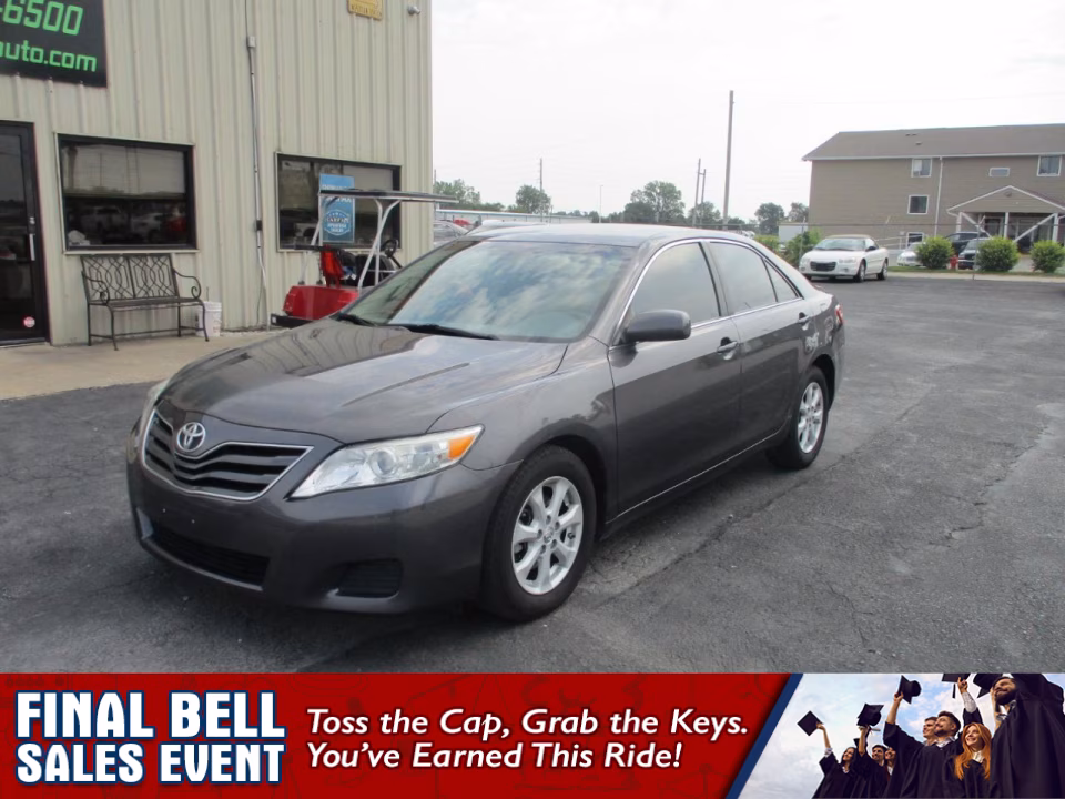 2011 Toyota Camry LE