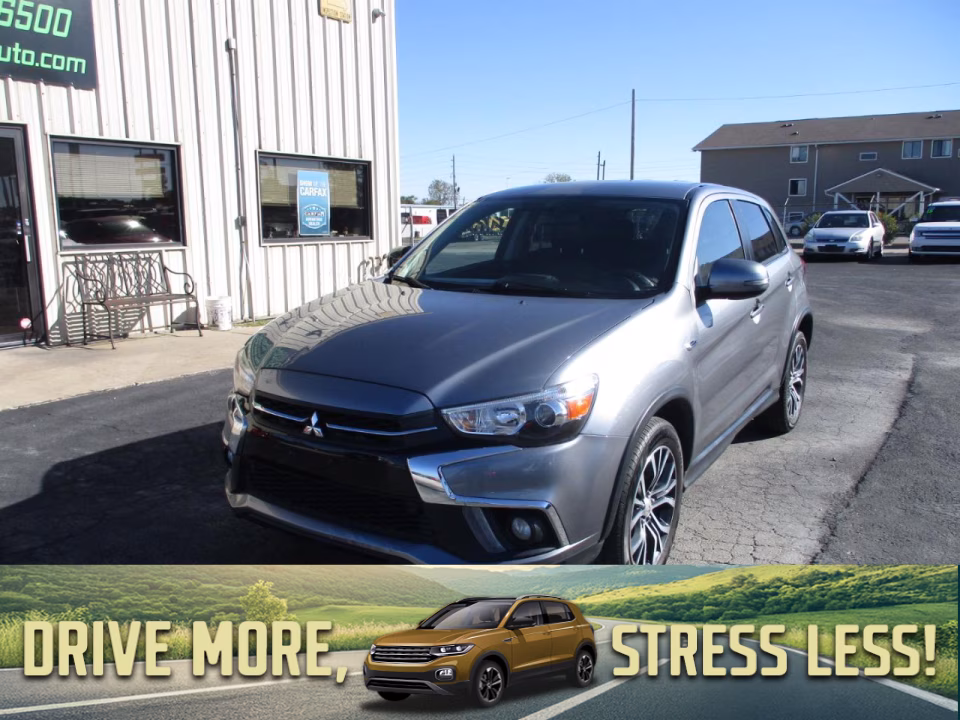 2018 Mitsubishi Outlander Sport 2.4 SE 2WD CVT's photo